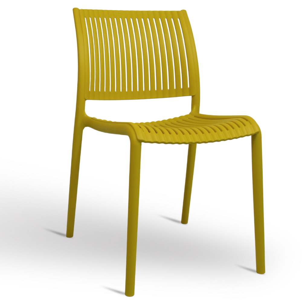 Sedia aurora da esterno in plastica colore giallo senape modello comfort.